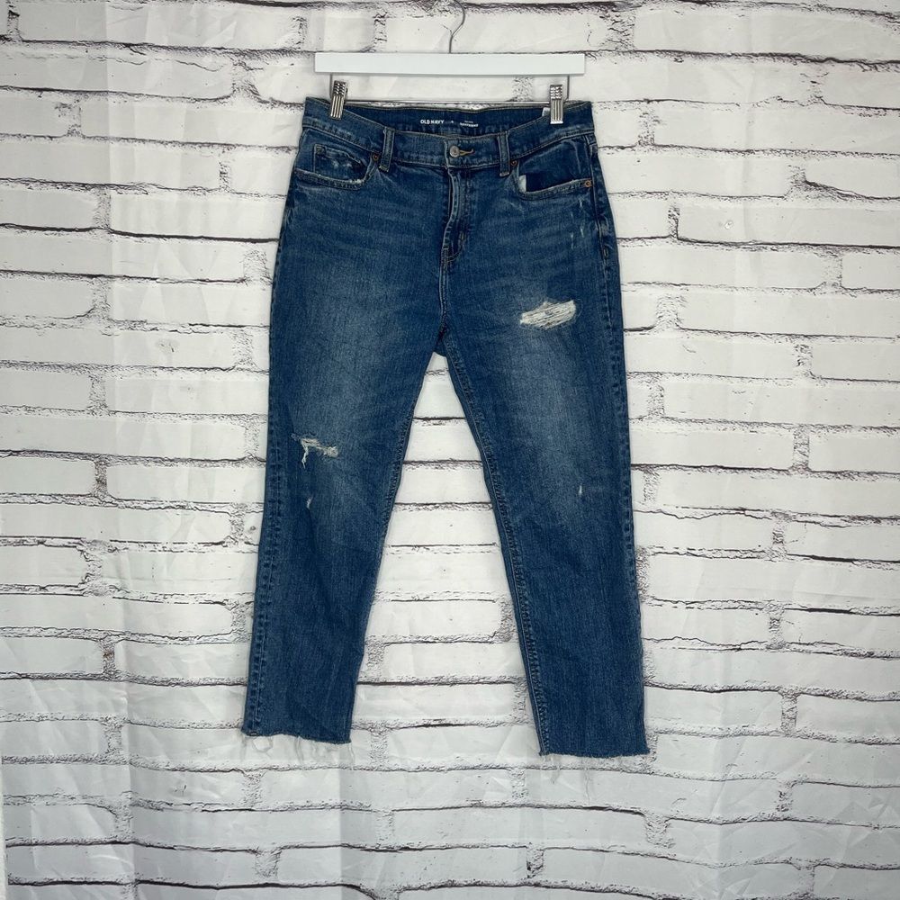 Old Navy High Rise Boyfriend Distressed Blue Jeans Women’s 6 Capri Raw Hem Y2K